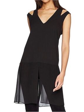 BCBGMaxAzria Black V-Neck Sleeveless tunic